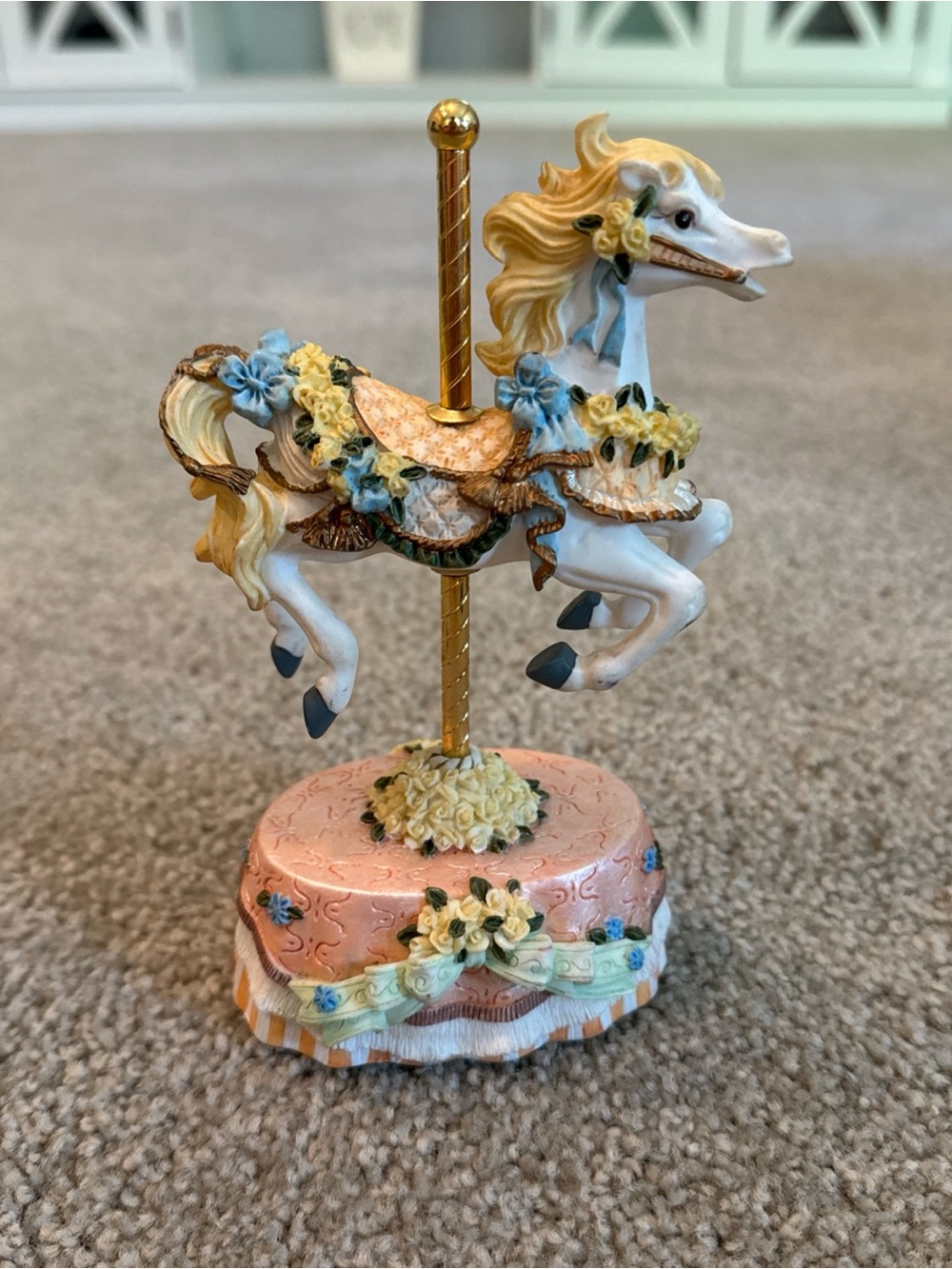 Heritage House Carousel Horse - Love Me Tender - County Fair Collection
